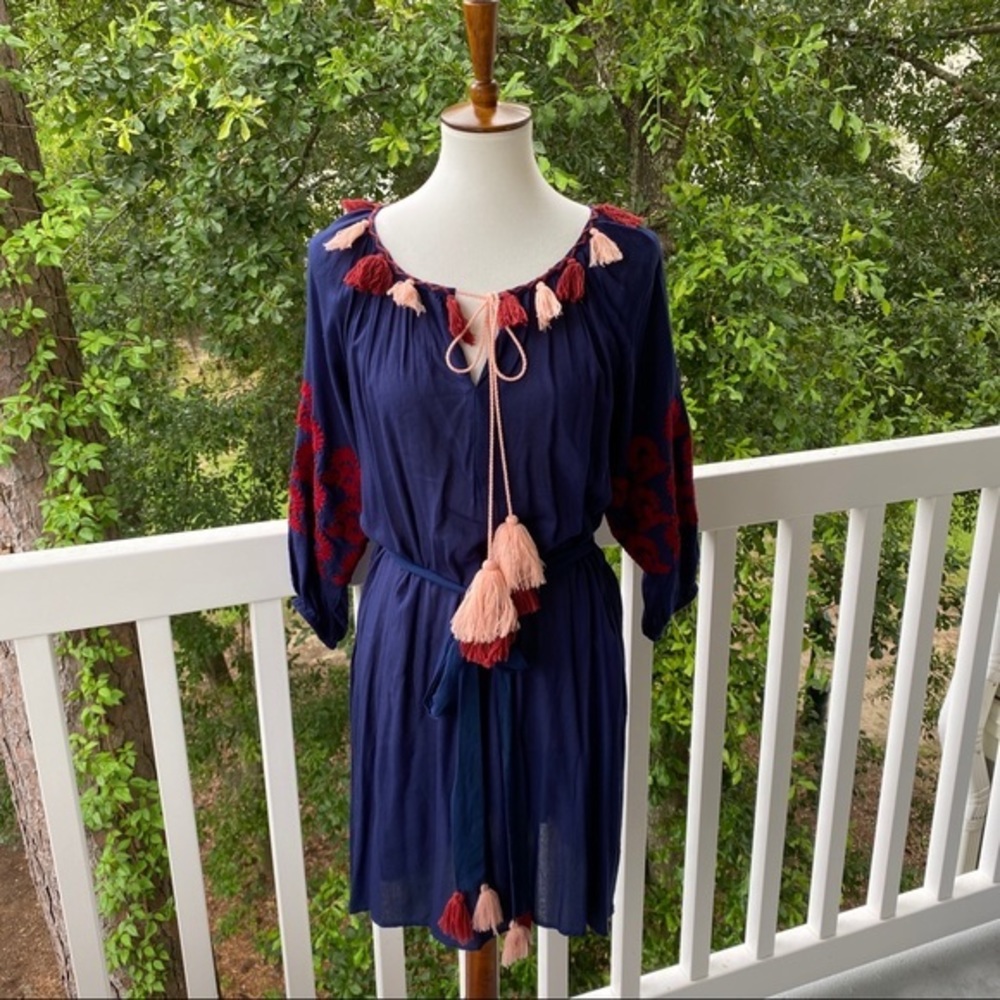 NWT Navy Burgundy Embroidered tassel dress Small